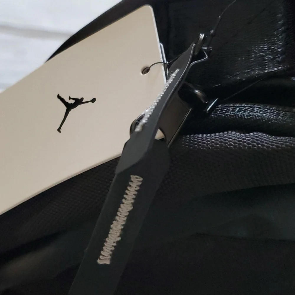 🆕️ NIKE JORDAN BLACK AIRBORNE WEATHER RESISTANT BACKPACK 9A1944-023 🖤